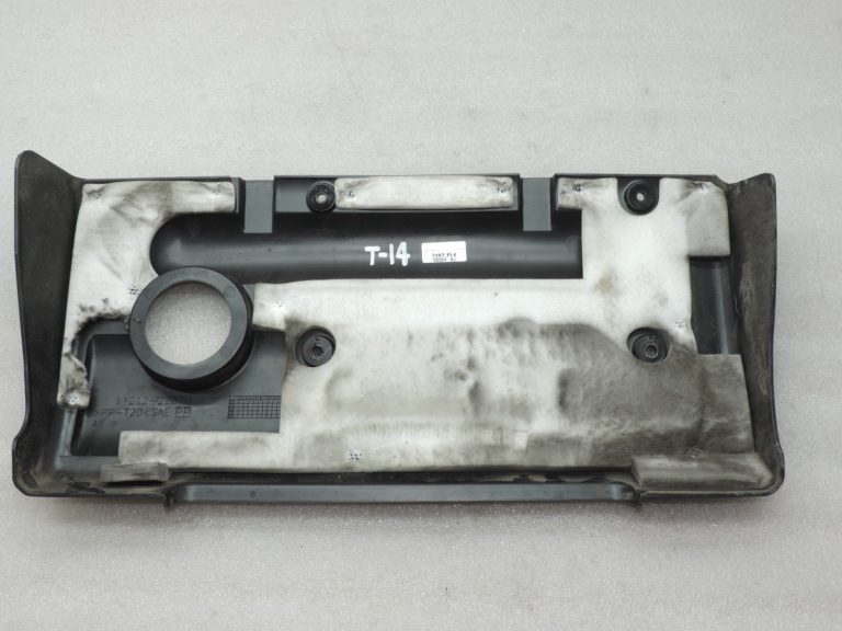 Oriģināls Toyota RAV4 II Corolla E11 E12 Avensis T22 VVT-i 16Valve motora vāks