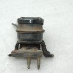 Oriģināls Toyota Avensis T22 2.0 D4D (1CDFTV) Dzinēja stiprinājums pa labi