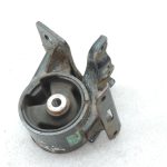 Oriģināls Toyota Avensis T22 2.0 D4D (1CDFTV) Dzinēja stiprinājums kreisais