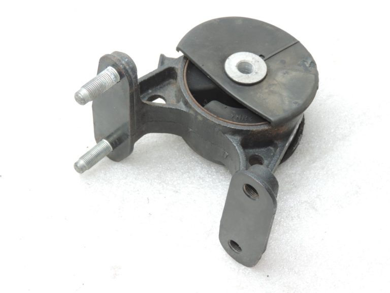Oriģināls 2005-2012 Toyota RAV4 XA30 2.2 D-CAT (2ADFHV) aizmugurējais motora stiprinājums