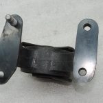 Oriģināls 2005-2012 Toyota RAV4 XA30 2.2 D-CAT (2ADFHV) aizmugurējais motora stiprinājums