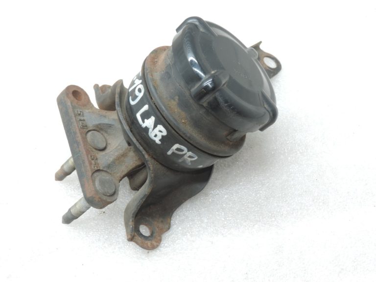 Oriģināls Toyota Avensis T22 2.0d (2CTE) Dzinēja stiprinājums pa labi 1230564142
