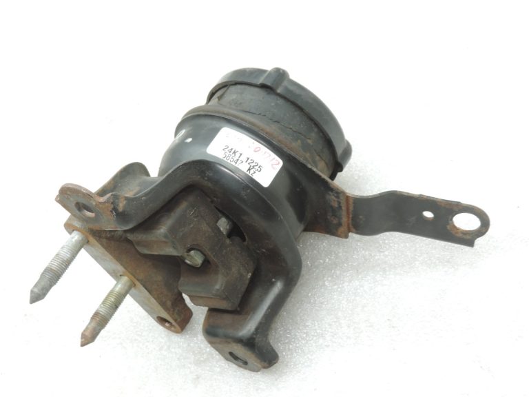 Oriģināls Toyota Avensis T22 2.0d (2CTE) Dzinēja stiprinājums pa labi 1230564142