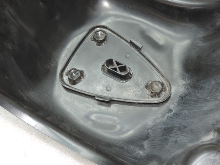 Oriģinālais 1994-2000 Toyota RAV4 XA10 rezerves riteņa nesēja kronšteins 5190842010