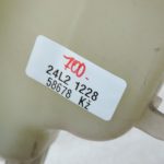 Oriģinālā Toyota Yaris P10 1.4 D4D (1NDTV) izplešanās tvertne 1648233010