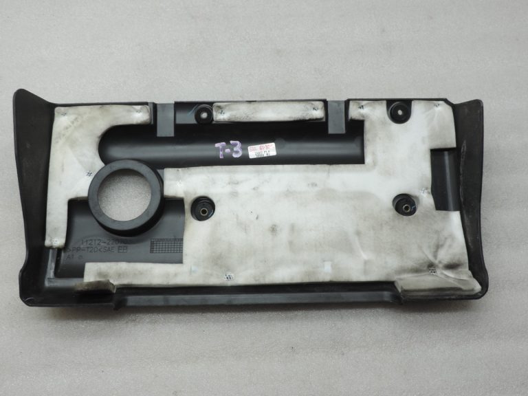 Oriģināls Toyota RAV4 II Corolla E11 E12 Avensis T22 VVT-i 16Valve motora vāks