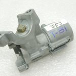Oriģinālais Toyota Previa II XR30 aizdedzes slēdzenes korpuss 4528028280