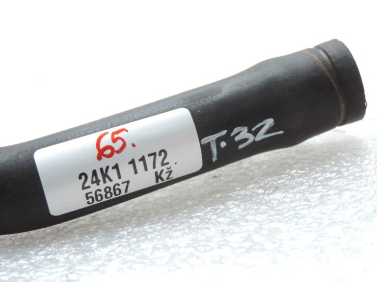 Oriģinālā Toyota Avensis T22 2.0 VVTi (1AZFSE) kartera ventilācijas šļūtene