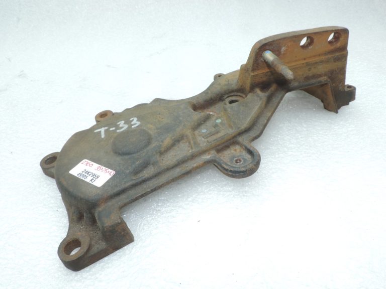 Oriģināls Toyota RAV4 II XA20 2.0 D-4D Dzinēja stiprinājuma kronšteins Labais 1231527030
