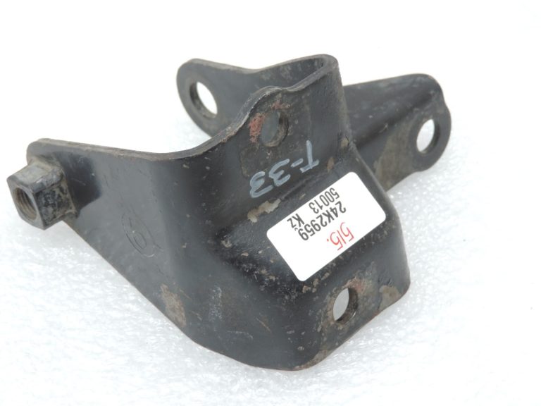Oriģināls Toyota RAV4 II XA20 2.0 D-4D aizmugurējais motora stiprinājuma kronšteins 1232127050