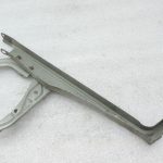 Oriģināls Toyota Avensis T25 dzinēja pārsega slēdzenes turētāja priekšējais kronšteins 5320805020
