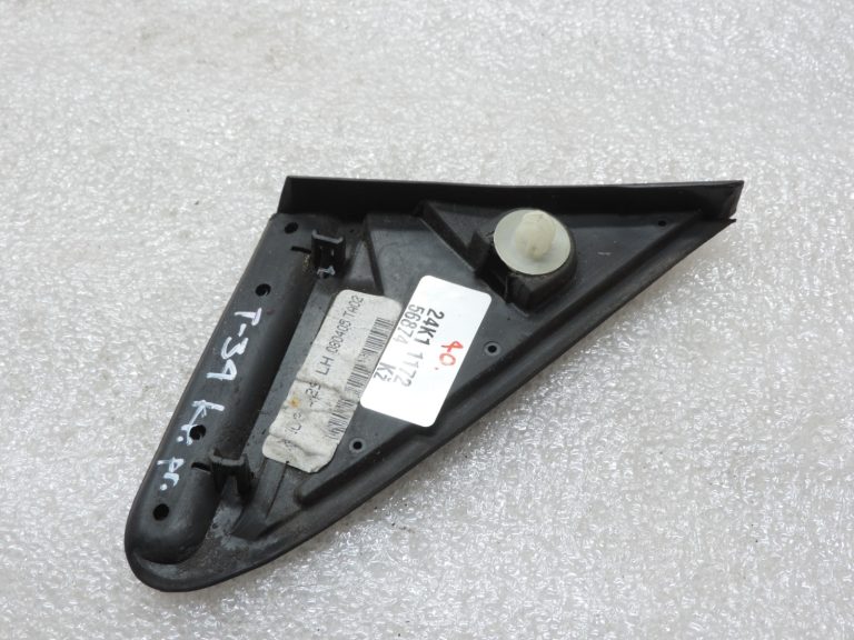Oriģināls Toyota Avensis T25 priekšējais kreisais ārējo durvju pārsegs trīsstūris 6011805010