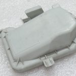 Oriģinālais Toyota Avensis T25 priekšējā luktura vāciņš pa labi 8113505160