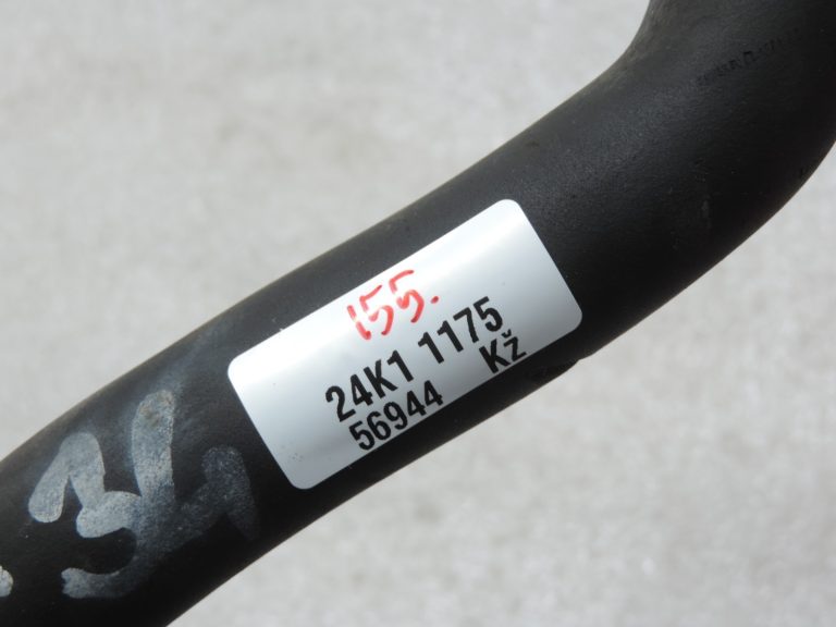 Toyota Avensis T25 Corolla E12 1.8 VVT-i kartera ventilācijas šļūtene Nr.2