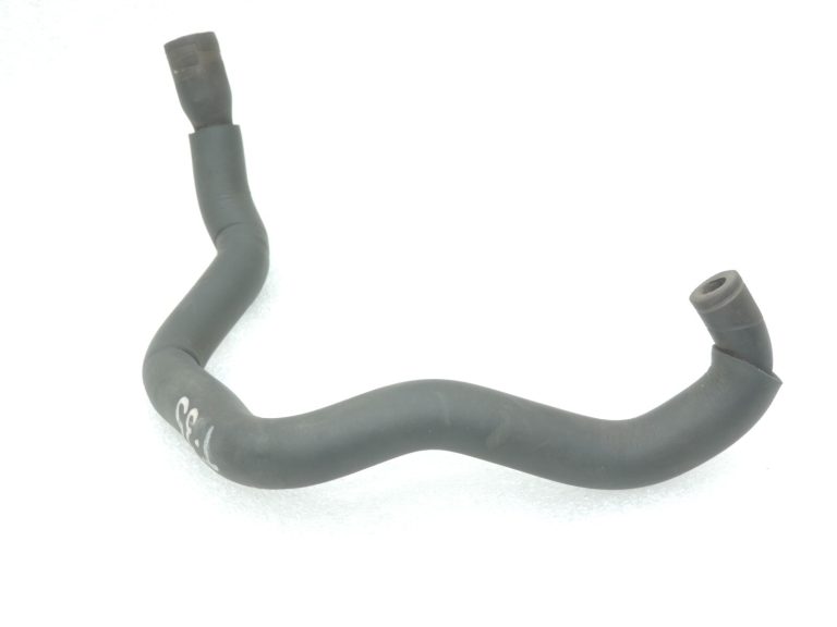 Oriģinālā Toyota Auris E15 1.3 VVTi ieplūdes šļūtene ventilācijas šļūtene 1226147010