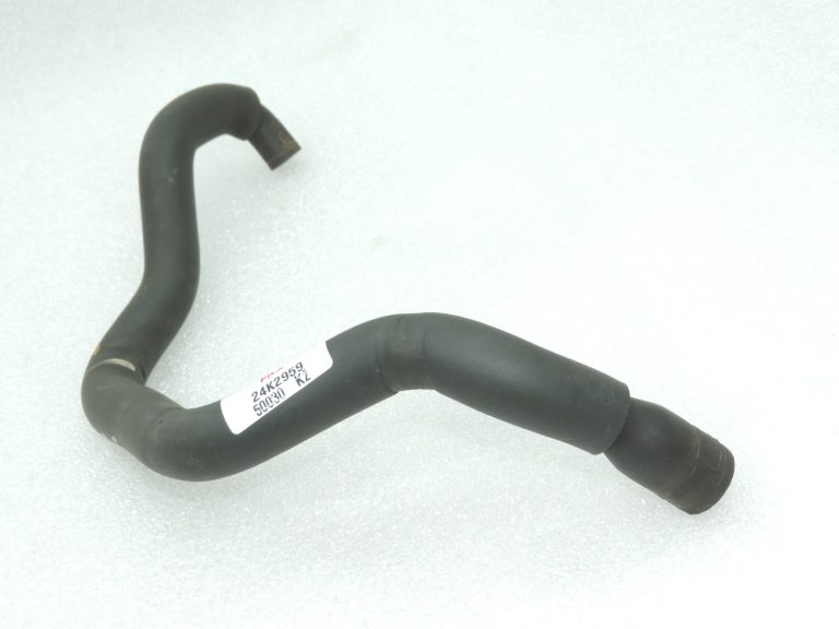Oriģinālā Toyota Auris E15 1.3 VVTi ieplūdes šļūtene ventilācijas šļūtene 1226147010