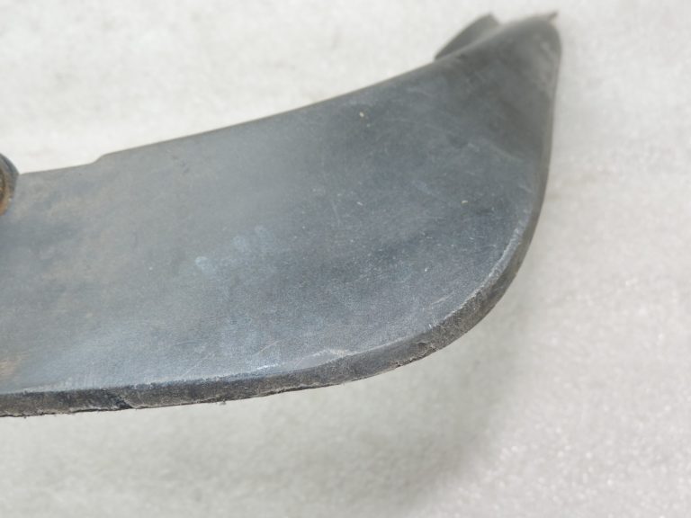 Oriģinālais Toyota Yaris P10 dubļu atloks priekšējais labais 7662152010