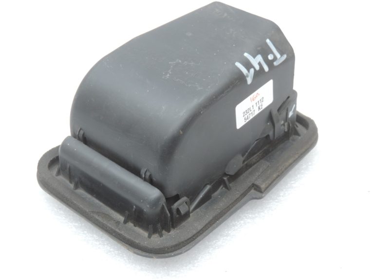 Oriģinālā Toyota RAV4 XA20 virsbūves ventilācijas režģa labā/kreisā puse