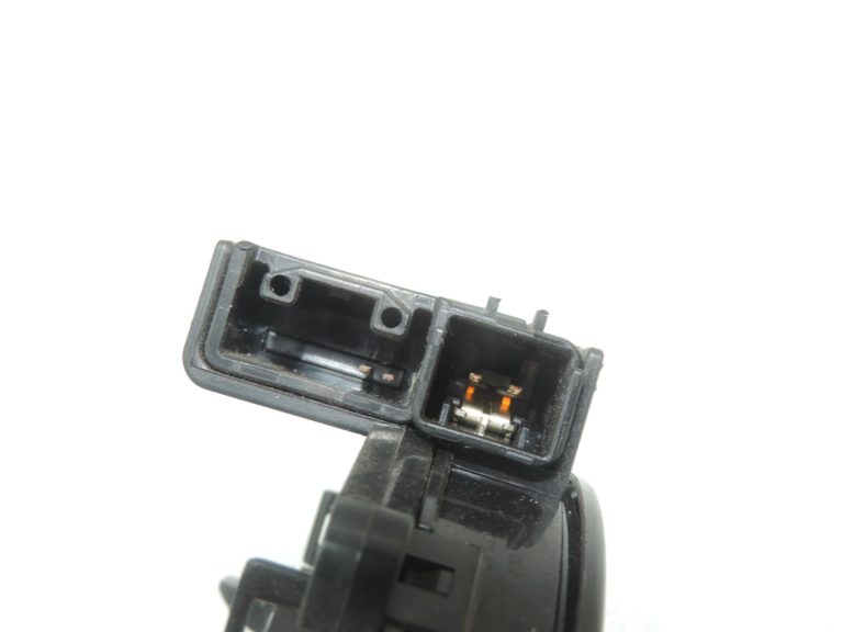 Oriģināls Toyota RAV4 II (XA20) uztīšanas atsperes slīdgredzens 8430652020, 84306-52020