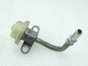 Oriģināls Toyota RAV4 II (XA20) 2.0/2.4 VVT-i 1AZFE 2AZFE Degvielas spiediena regulators