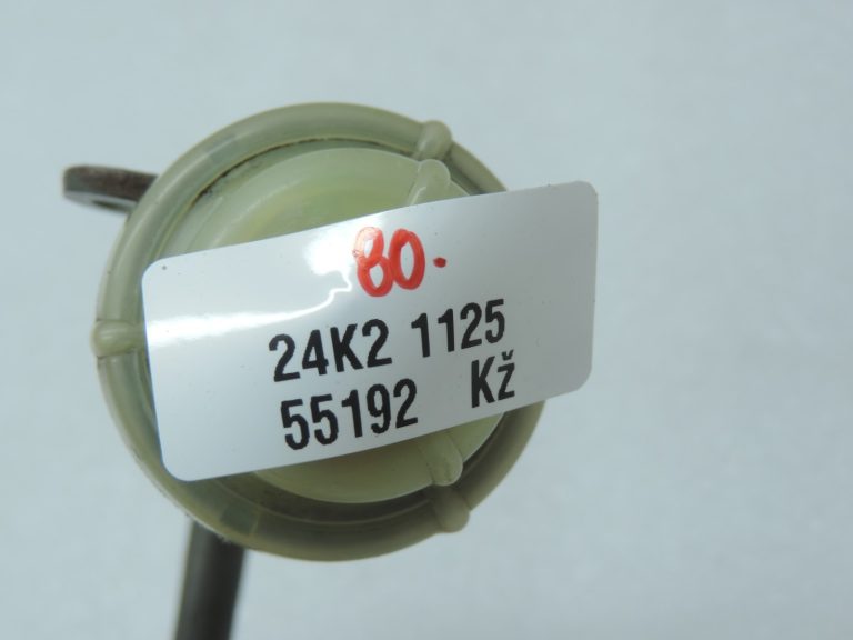 Oriģināls Toyota RAV4 II (XA20) 2.0/2.4 VVT-i 1AZFE 2AZFE Degvielas spiediena regulators