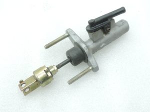 Подлинный главный цилиндр сцепления Toyota RAV4 II (XA20) 2.0/2.4 VVT-i 3142042020