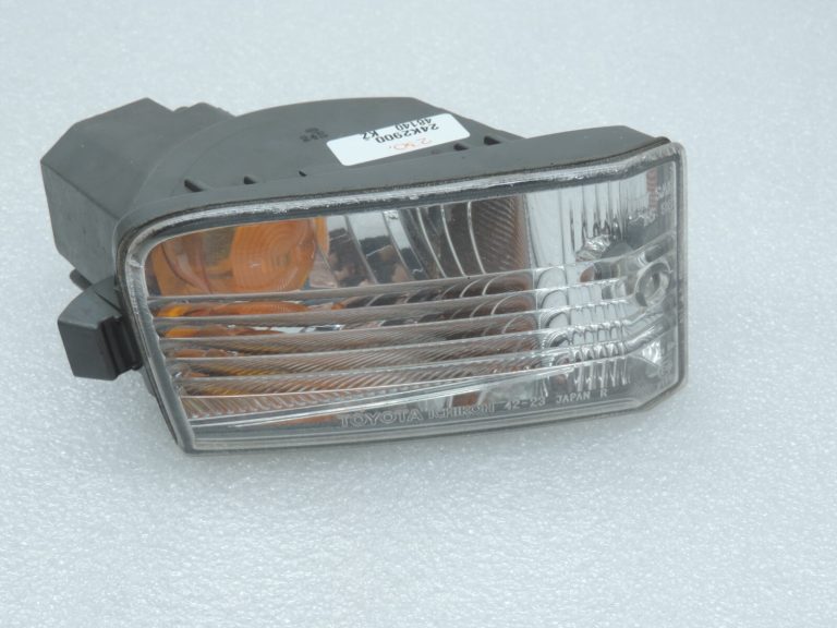 Oriģināls Toyota RAV4 II (XA20) pirms pacelšanas priekšējais labais indikators 8151142050
