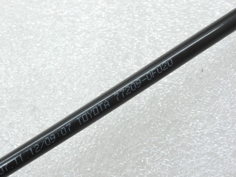 Oriģināla Toyota 1.8i 2ZRFAE degvielas tvertnes galvenā degvielas padeves caurule 772090F020