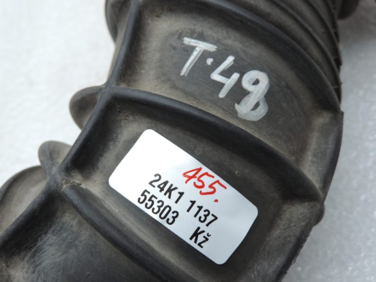 Oriģinālā Toyota Avensis T25 1.8 VVT-i gaisa ieplūdes caurules ieplūdes šļūtene 178810D200