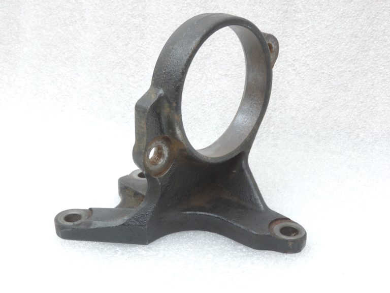 Oriģināls Toyota Avensis T25 2.0d/2.2d piedziņas vārpstas gultņa kronšteins 4345705050