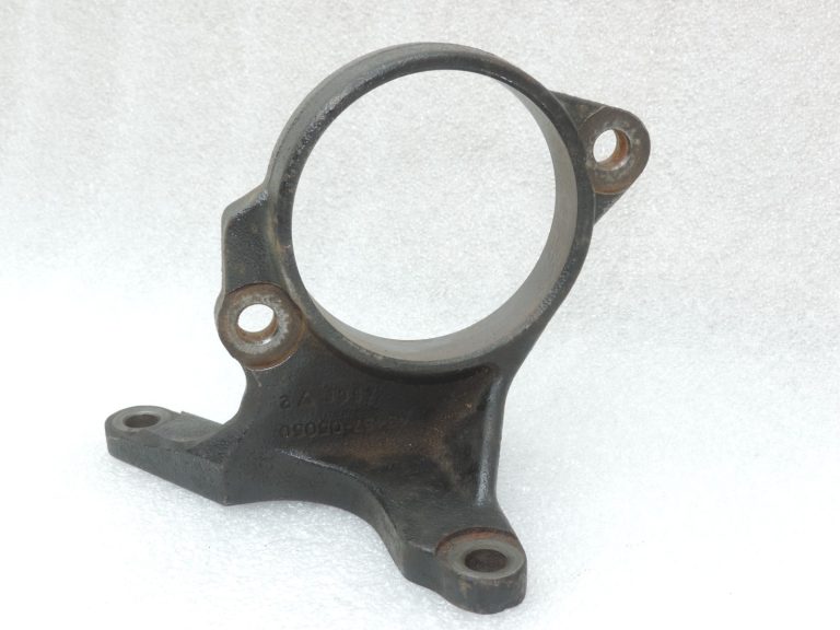 Oriģināls Toyota Avensis T25 2.0d/2.2d piedziņas vārpstas gultņa kronšteins 4345705050