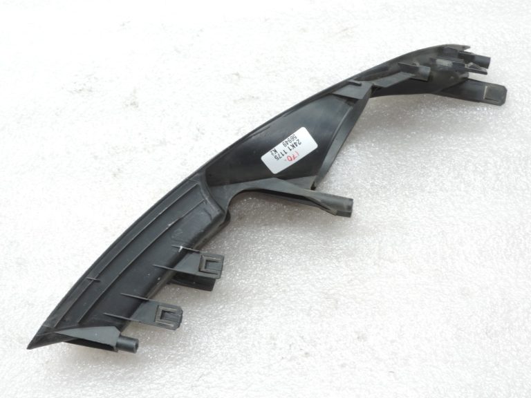 Oriģinālais 2007-2013 Toyota Auris E15 miglas lukturu vāks kreisais 8148202040