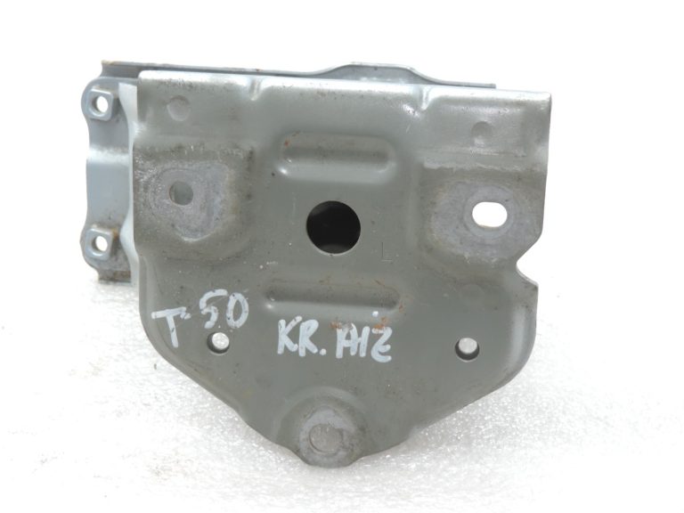 Oriģinālais 2007-2013 Toyota Auris E15 aizmugurējā bampera stiprinājuma kronšteins kreisais