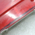 Oriģinālais 2011-2014 Toyota Yaris P13 aizmugurējais kreisais atstarotājs 815900D060