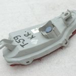 Oriģinālais 2011-2014 Toyota Yaris P13 aizmugurējais kreisais atstarotājs 815900D060