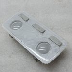 Oriģināls 2011-2020 Toyota Yaris P13 iekšējais apgaismojums priekšējais pelēks 812600D070B0