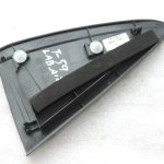 Oriģinālais2011-2020 Toyota Yaris P13 Aizmugurējo durvju vāks labās puses iekšpusē 676730D030C0