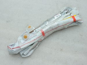 Оригинал 2011-2020 Toyota Yaris P13 2011-2020 модуль безопасности шторки левый