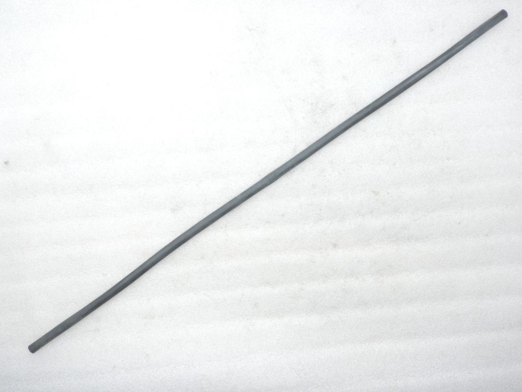 Oriģinālais 2011-2020 Toyota Yaris P13 motora nodalījuma pārsega blīvējums