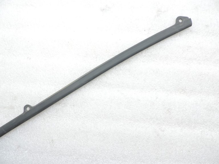 Oriģināla 2012-2014 Toyota Yaris P13 Priekšējā motora nodalījuma blīve 533950D010
