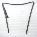 Oriģināls 2011-2014 Toyota Yaris P13 aizmugurējā kreisā stikla blīvējums 681520D100