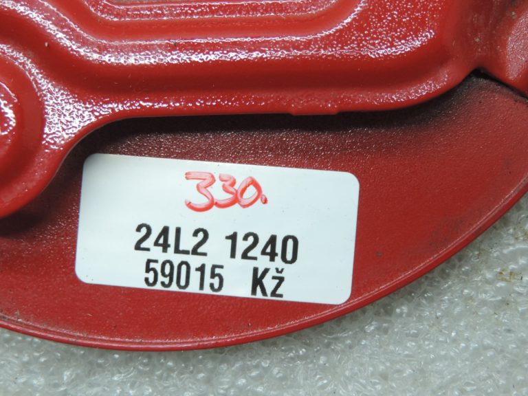Oriģinālais 2011-2020 Toyota Yaris P13 degvielas uzpildes vāciņš Super Red (3P0)
