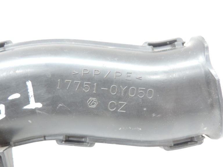 Oriģinālā Toyota Yaris P13 1.3 VVT-i gaisa filtra kaste gaisa vadu caurule 177510Y050