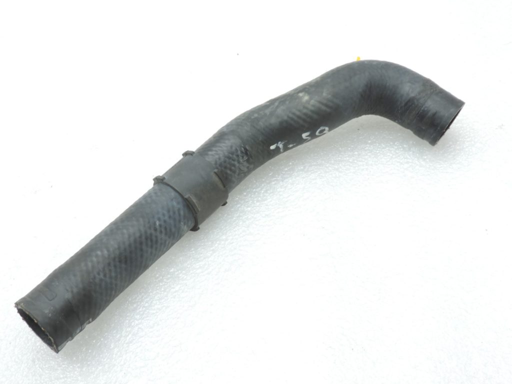 Oriģinālā Toyota Yaris P13 1.3 VVT-i ūdens šļūtene radiatora šļūtene 1657147080