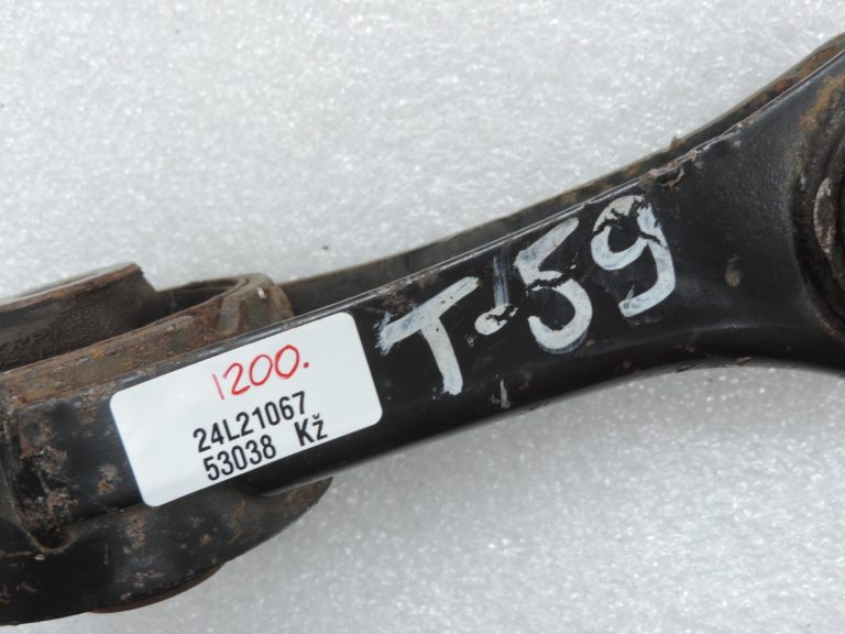 Oriģināls Toyota Yaris P13 1.3 1NR-FE motora aizmugurējais stiprinājums 123630Y040