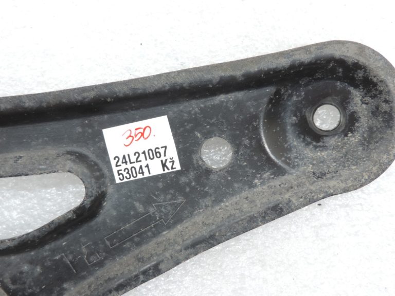 Oriģinālā Toyota Yaris P13 1.3 VVTi apakšējā stiprinājuma kronšteins aizmugurējais kreisais