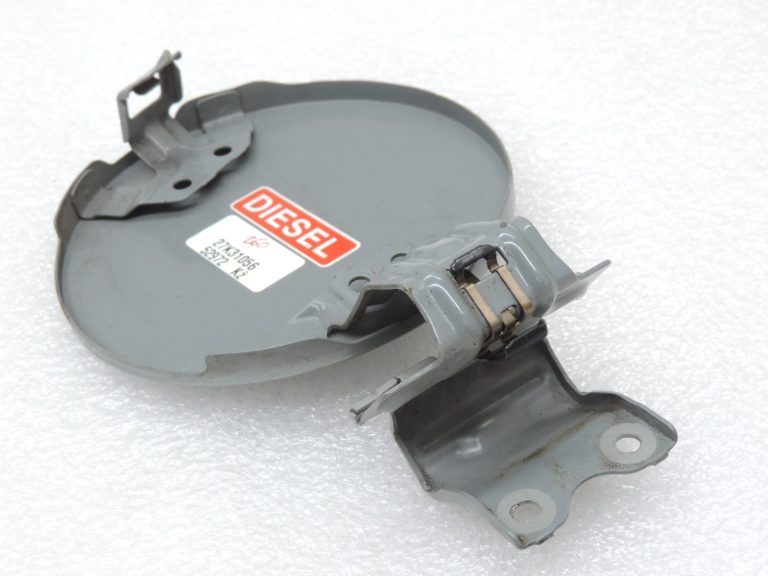 Oriģināls Toyota Yaris P9 dīzeļdegvielas uzpildes vāciņš sudraba krāsā (1F8) 7735052130