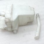Oriģinālā Toyota Corolla Verso AR10 tīrītāju ūdens tvertne 853150F010 85315-0F010