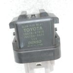 Oriģinālais Toyota Auris E150 Avensis T27 2.0d/2.2d priekšsildītāja releja 2860126030