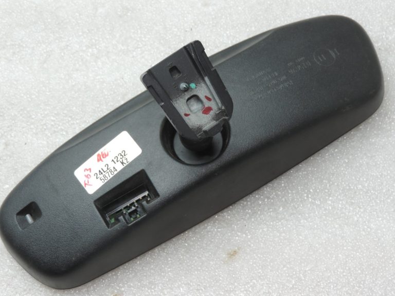 Oriģināls Toyota Avensis T25 iekšējais atpakaļskata spogulis ar automātisko aptumšošanos 8781005040